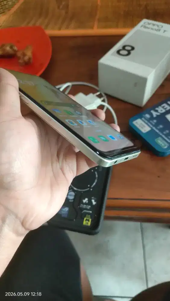 Oppo Reno 8 Ram 8/256