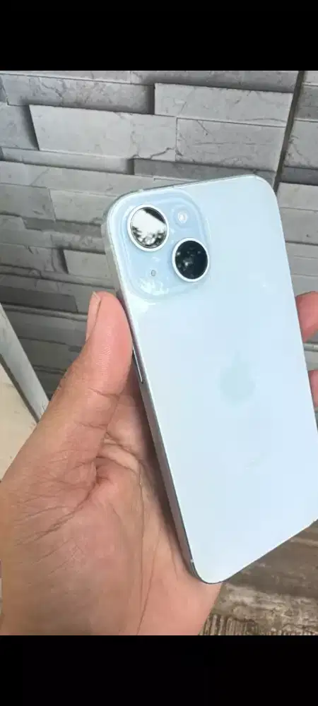 iPhone 15 basic ibox