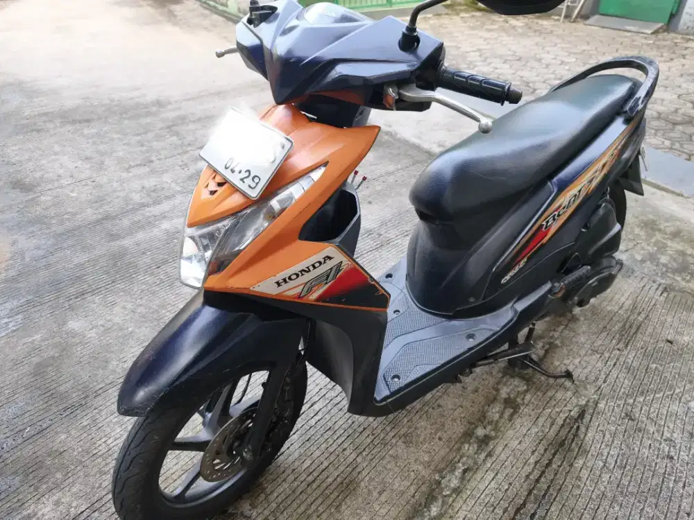 Jual Motor Honda Beat FI 2014