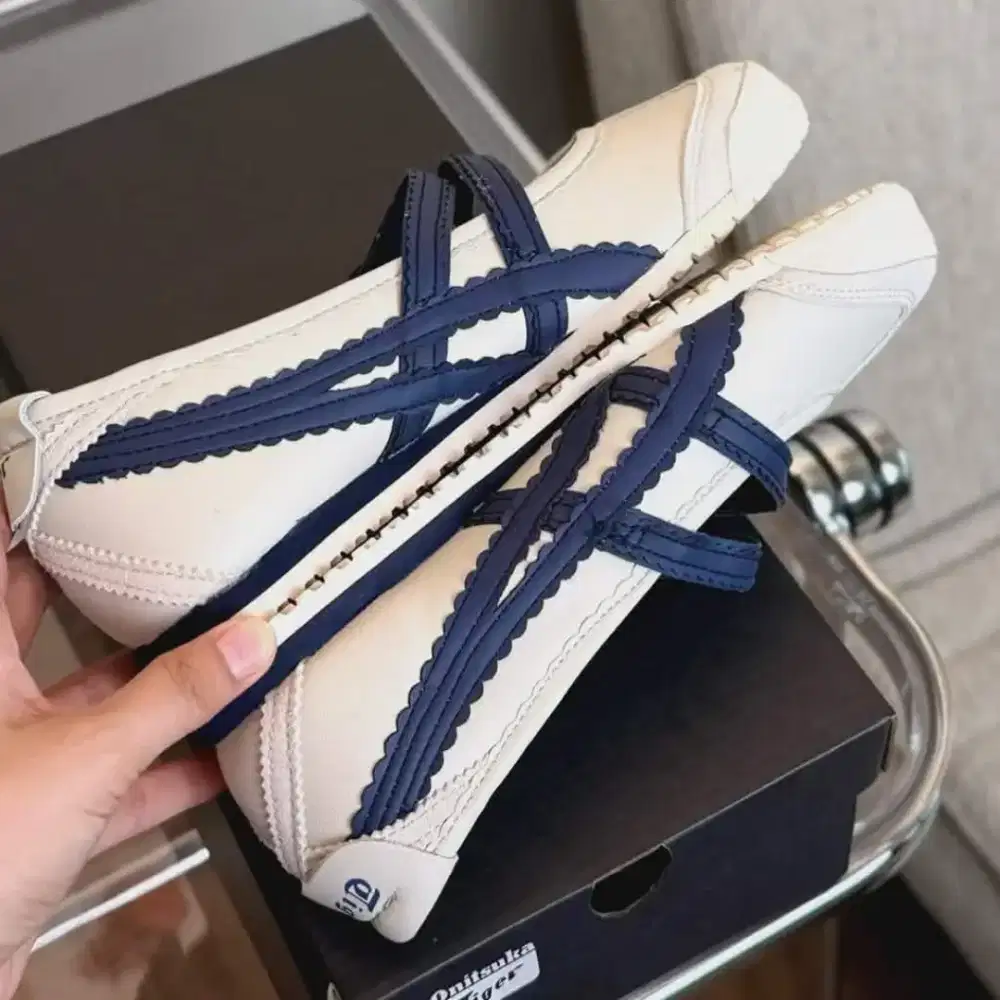 Sepatu onitsuka balerina