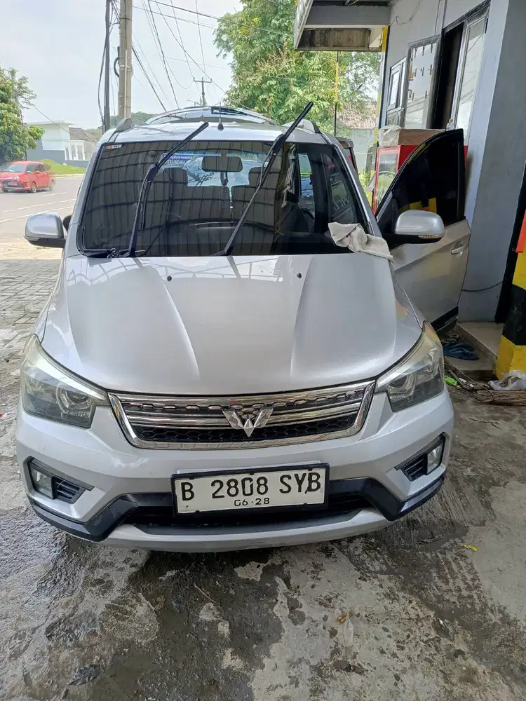 Wuling confero type S 2018 pemakai
