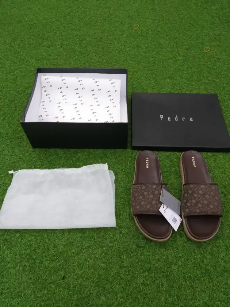 Sandal Wanita Pedro Ukuran 41