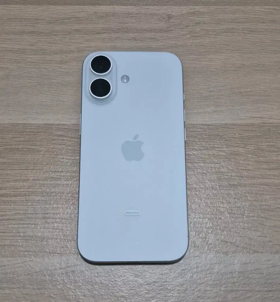 Iphone 17 basic 256gb warna putih resmi