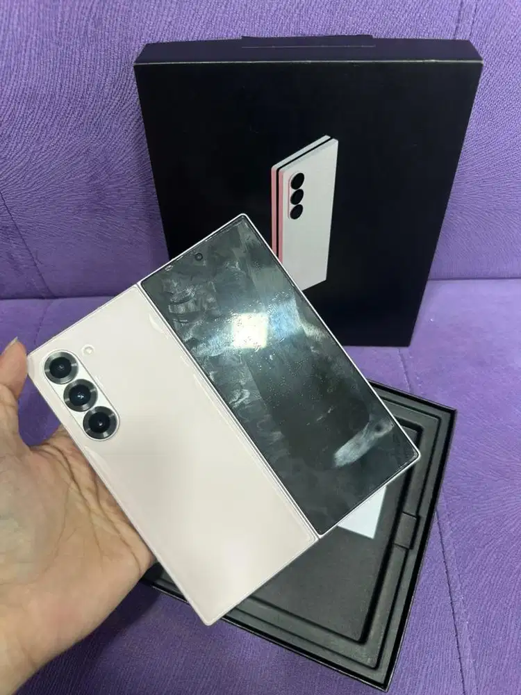 Second Samsung Galaxy Z Fold 6 12/256GB Pink Ex Garansi Resmi Sein