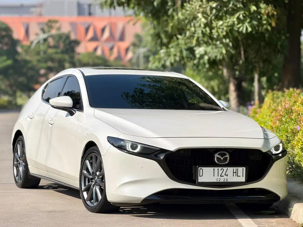 Km 70rb! DP 25 jt! Mazda 3 HB Matic 2020 Antik Spt Baru!!