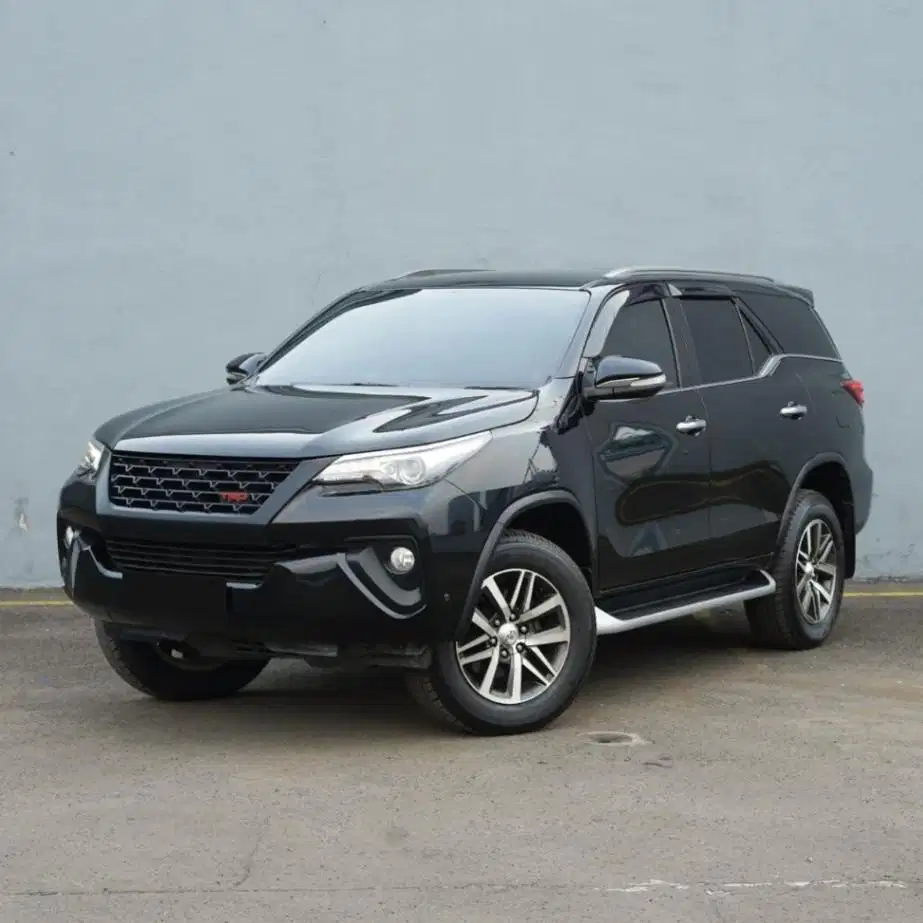 Toyota Fortuner VRZ 2017 2.4L Diesel