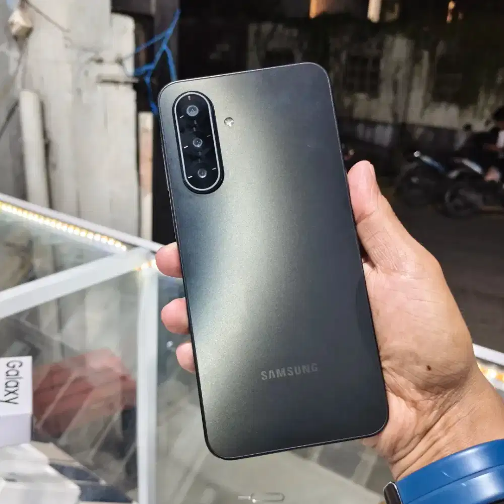 Samsung galaxy A17 5G ram 8/256GB lengkap normal