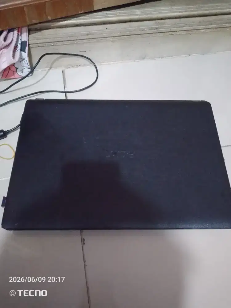 Di jual laptop merek Acer