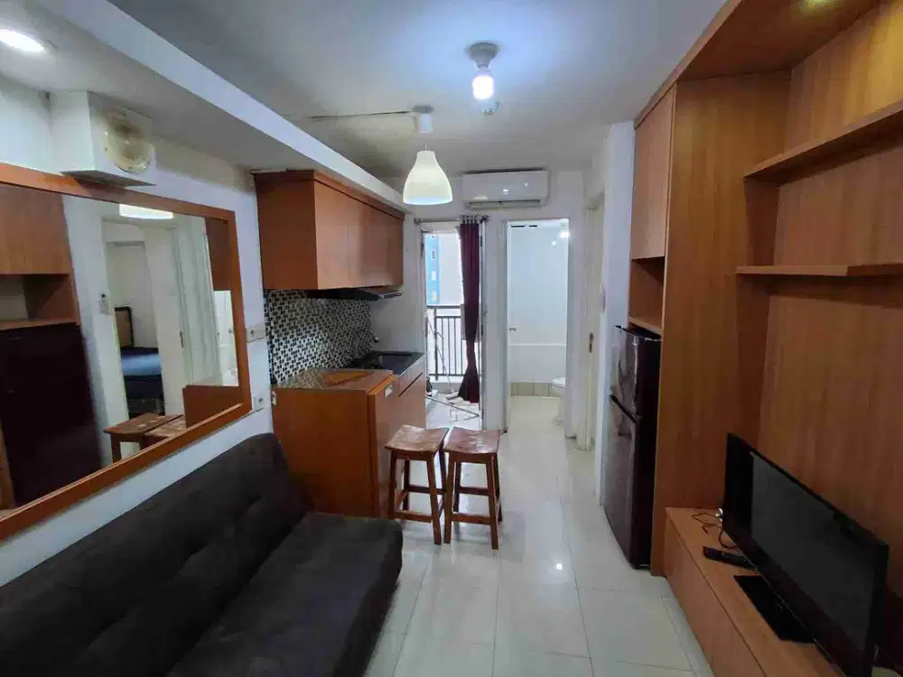 2BR Tower Flamboyan Lt. 28