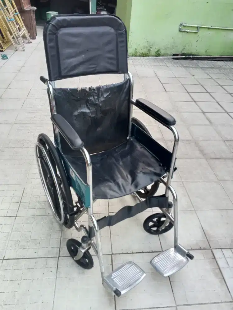 Kursi roda Selacco Rp.400rb kondisi sesuai foto