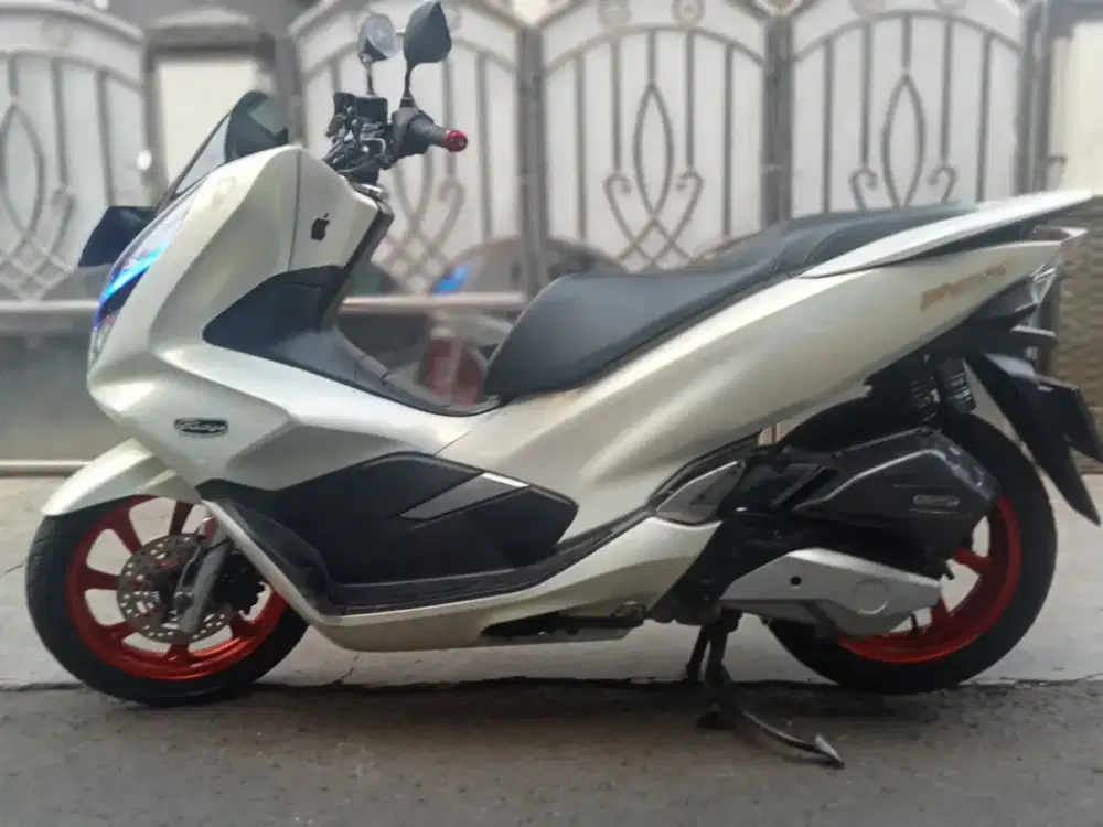 Honda PCX tahun 2018 abs motor benerbagus