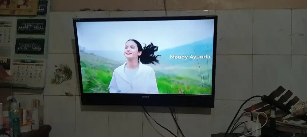 Tv akari 32inc satset