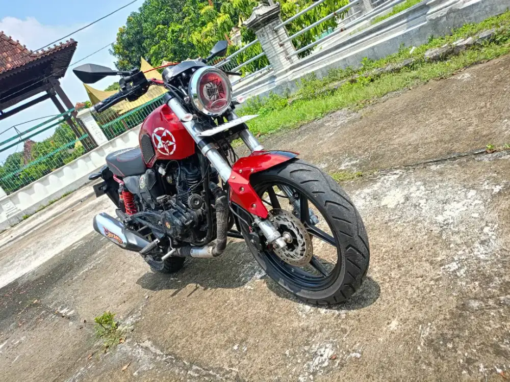bajaj pulsar japstyle model brat style