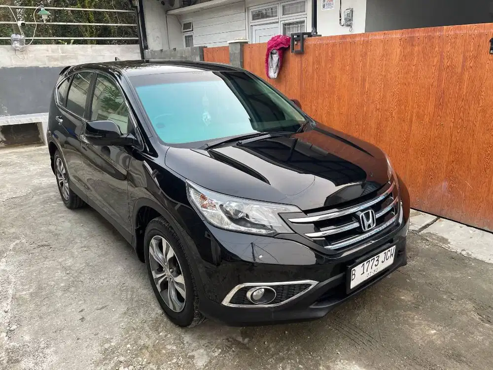LOW KM CASH HONDA CRV PRESTIGE 2.4
