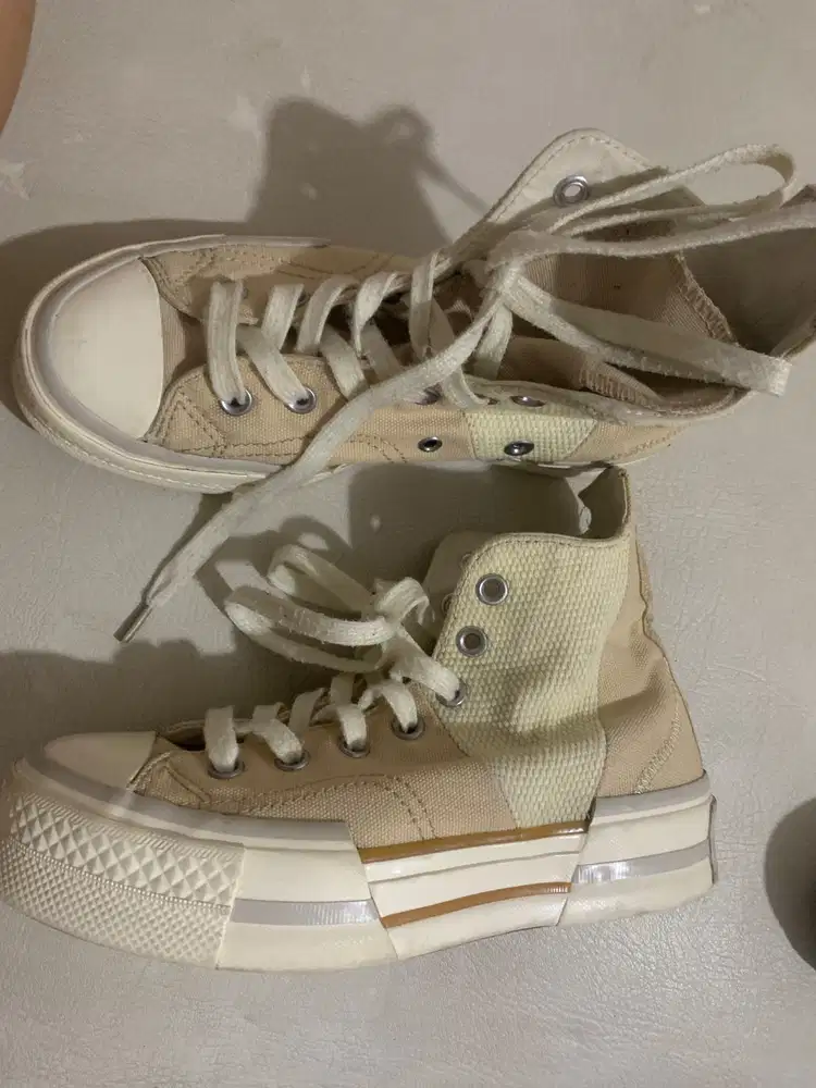 SALE SEPATU SNEAKERS CONVERSE CHUCK 70 PLUS HI COLOR BLOCK - OAT MILK