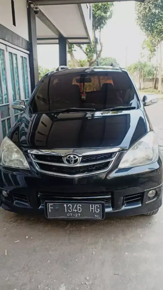 Toyota Avanza 2011 Bensin