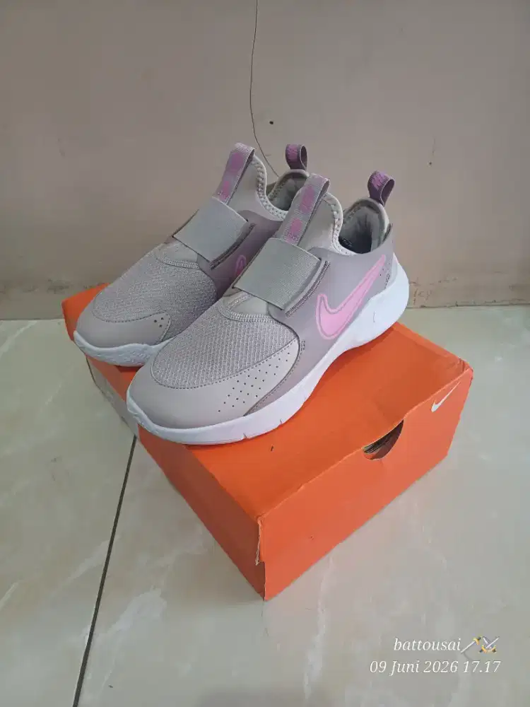 Nike Flex Runner 3 Playful Pink sz 37.5