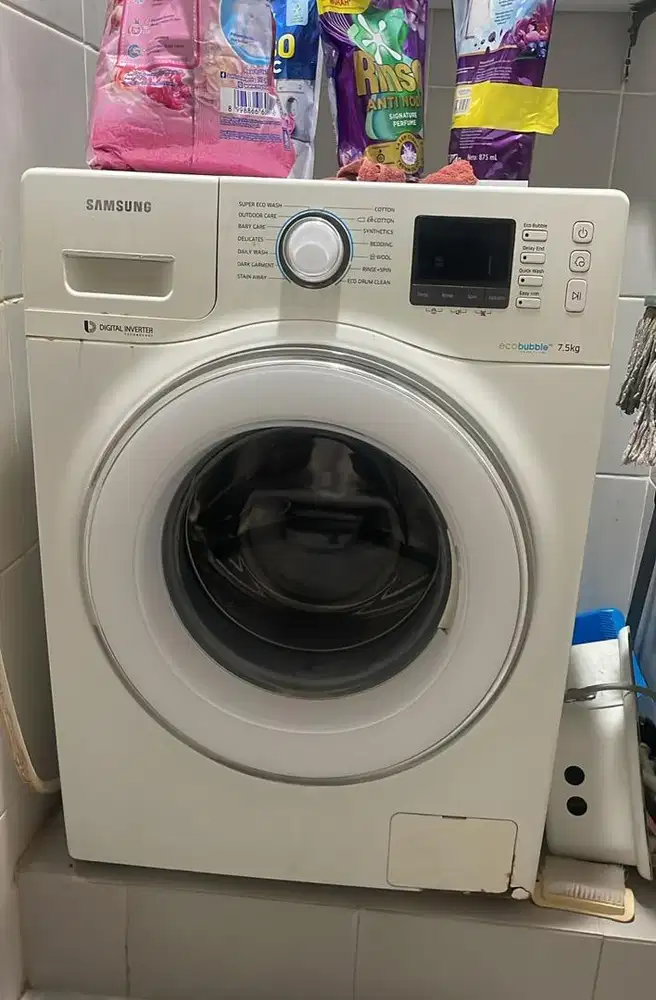 Mesin cuci Samsung front loading 7kg, Digital Inverter 2019, Matitotal