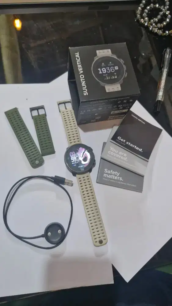 DIJUAL!!! SUUNTO VERTICAL TITANIUM SOLAR SAND