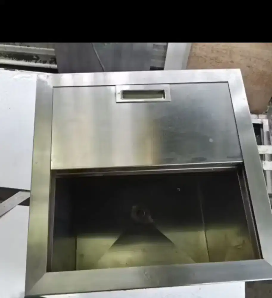 ICEbin TANAM tempat penyimpanan es/40x40x40/stainless HL 201 1mm