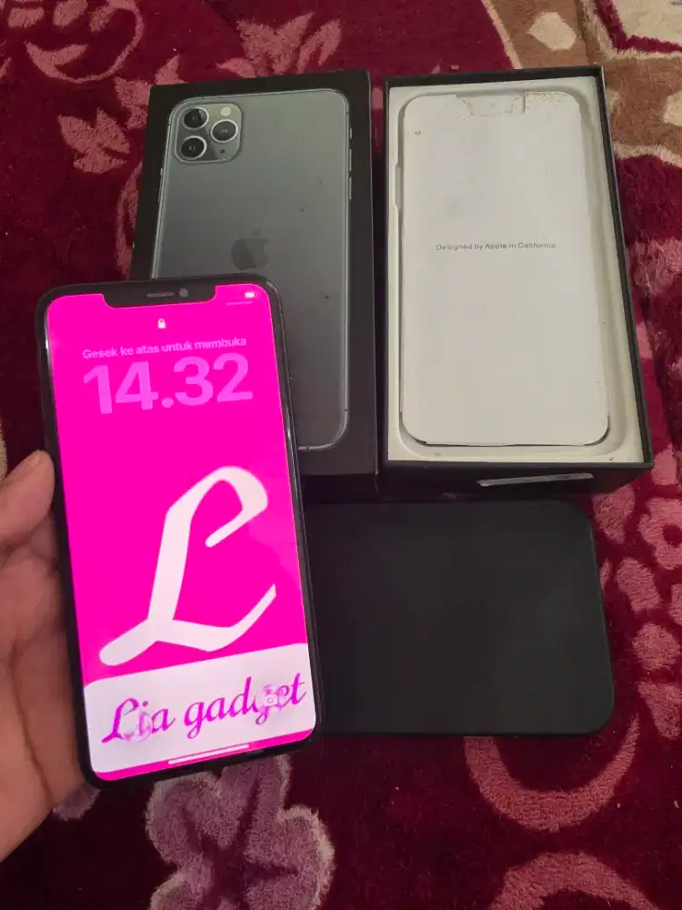 iPhone 11 pro max 256gb mulus like new,,lengkap fulset,istimewa