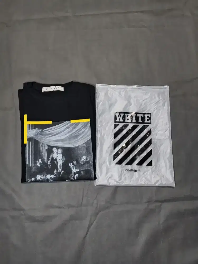 Kaos Off White Monalisa