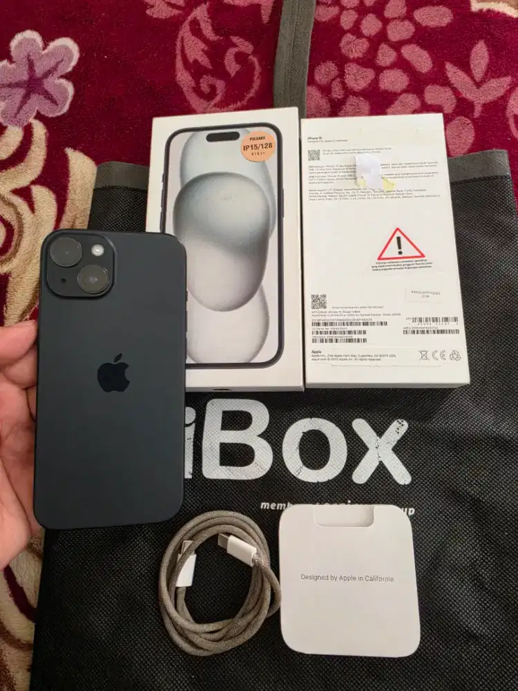 iphone 15 128gb resmi iBox,fulset original,istimewa