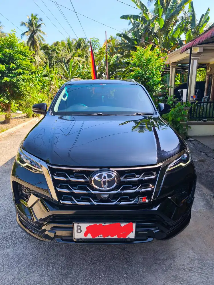 Jual Santai Mobil Kesayangan Fortuner 2.8 GR Sport 4x2 tahun 2024