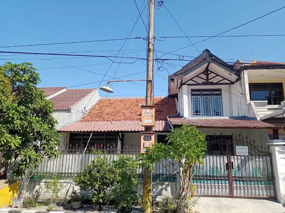 DIJUAL RUMAH DI RUNGKUT ASRI UTARA LOKASI STRATEGIS SIAP HUNI