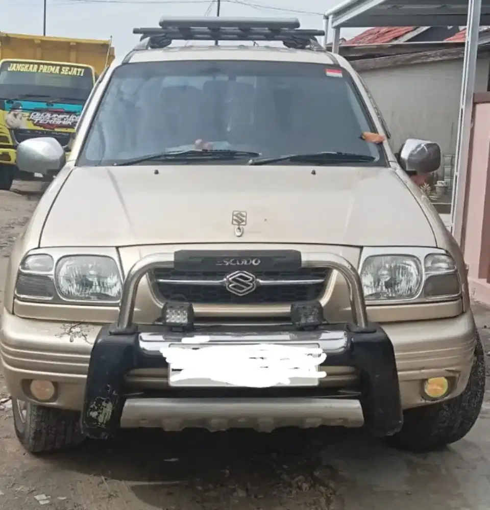 Dijual Suzuki Escudo 2004