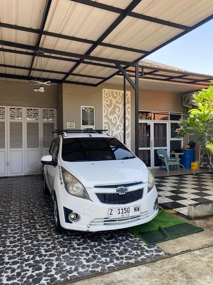 Chevrolet Spark 2011 Bensin