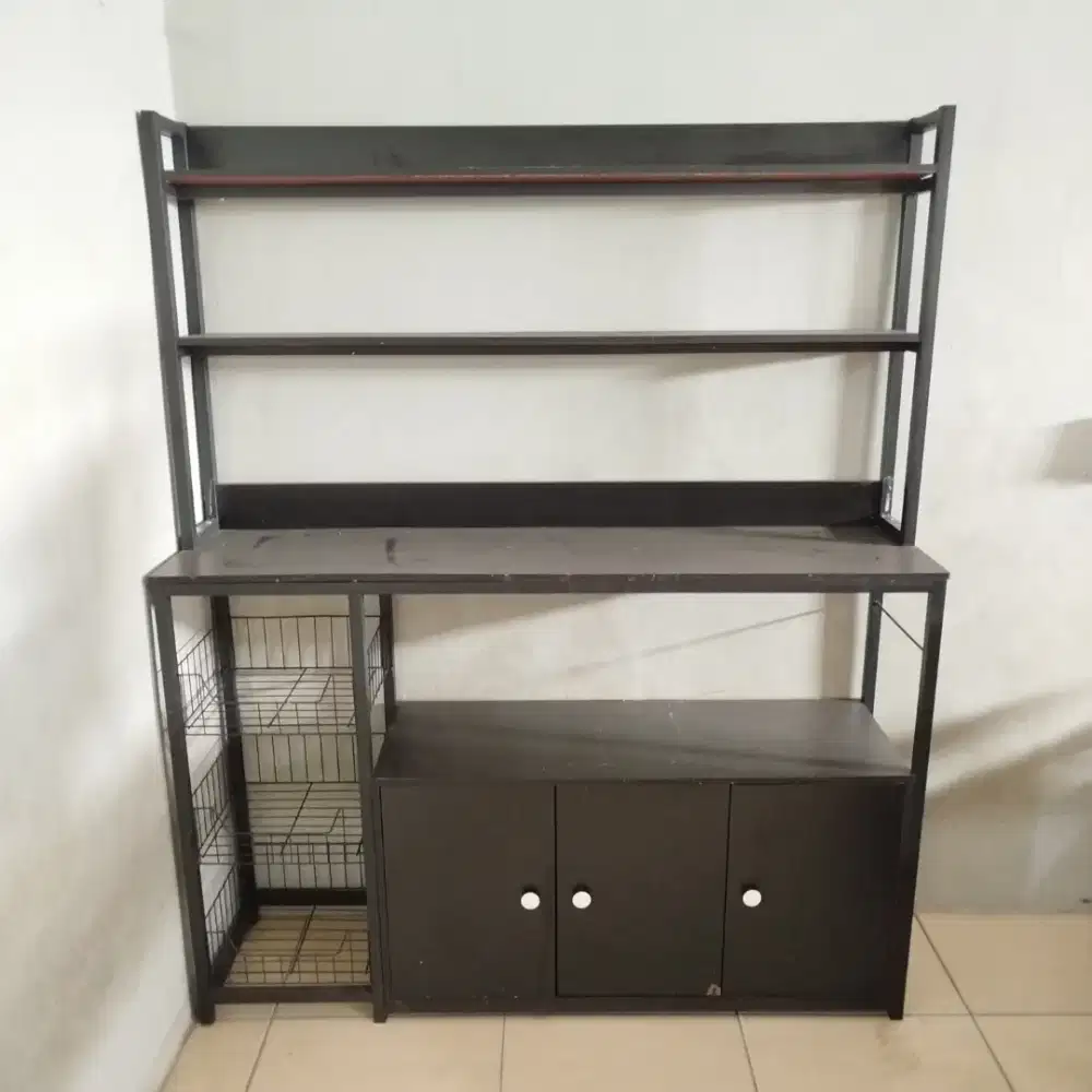 Rak piring minimalis