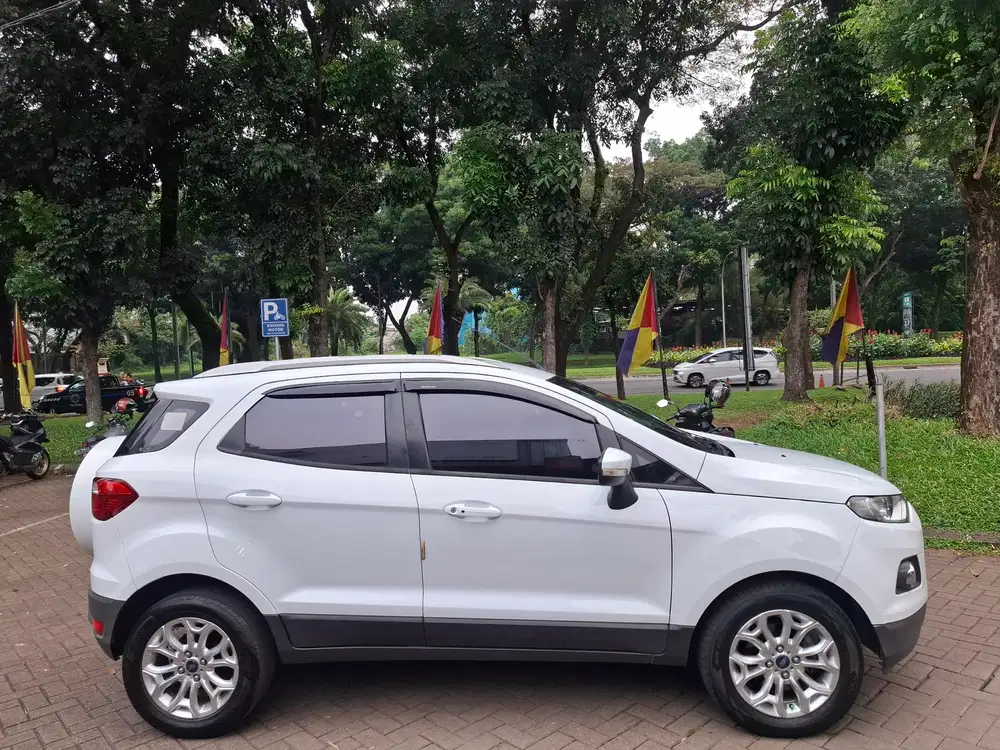 FORD ECOSPORT TITATIUM AT 2015 TDP 15JT