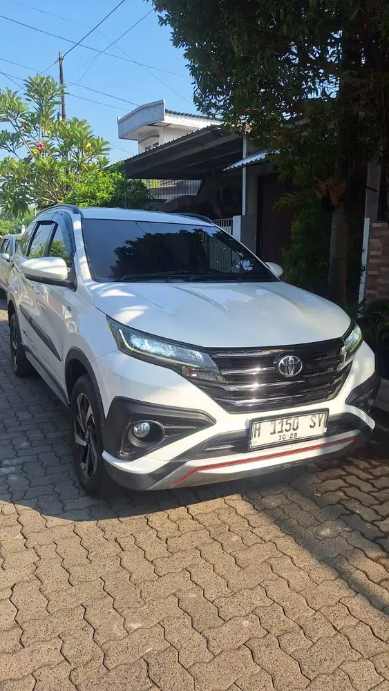 Toyota Rush TRD (Tertinggi) AT pol H asli perorangan pajak panjang