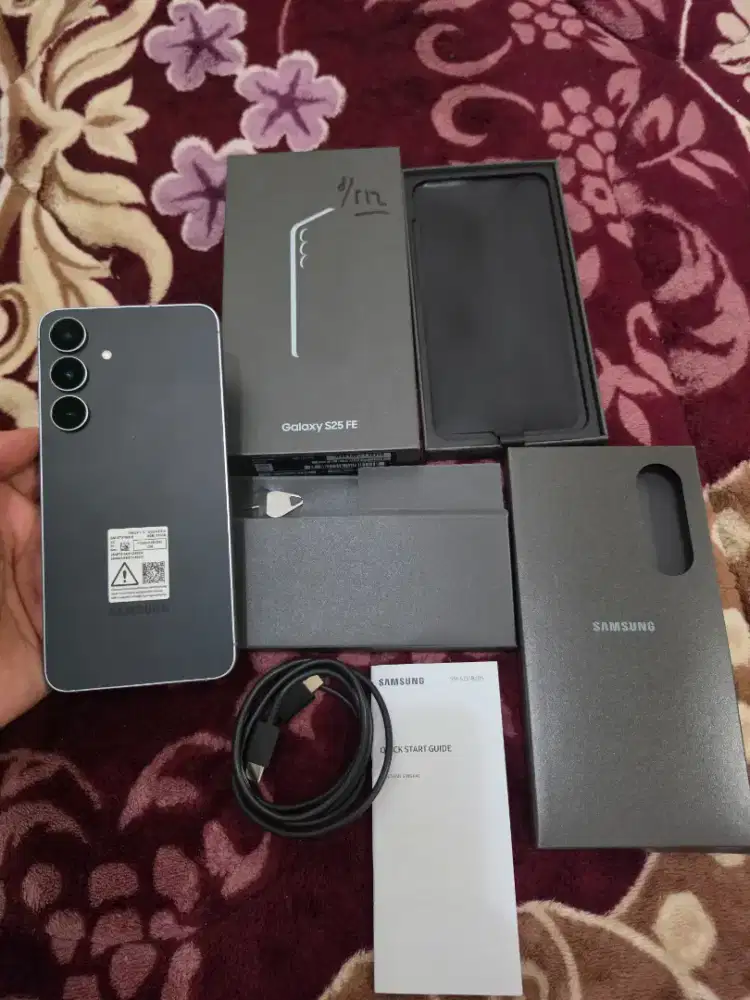 Samsung S25 fe ram 8/512gb gransi 27-02-2027 mulus like new,ful ori