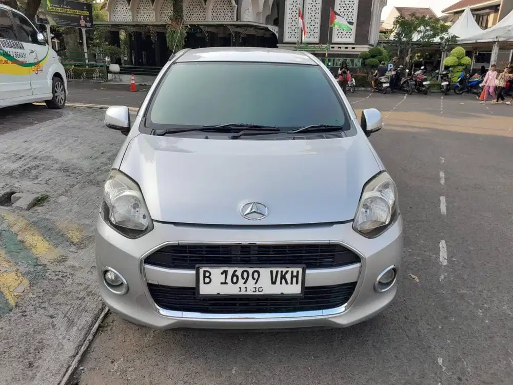 Dijual Ayla 1.0 X AT 2015 Istimewa