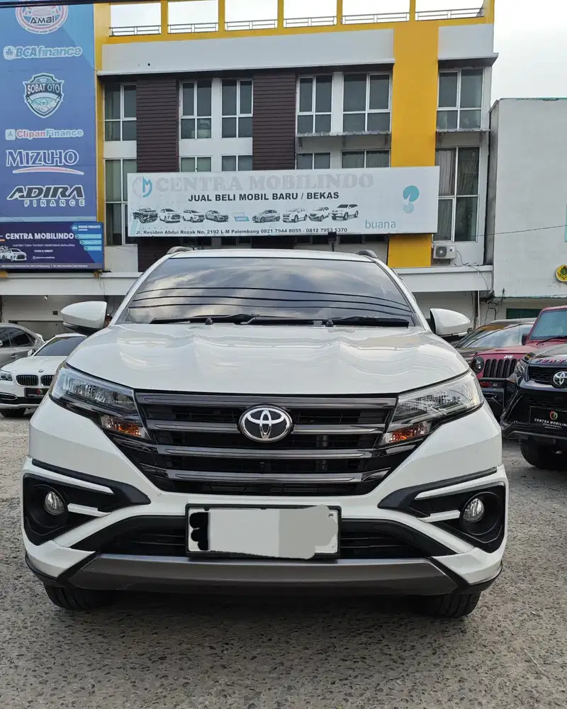 Rush GR 1.5 matic 2022 putih istimewa dp 28 jt