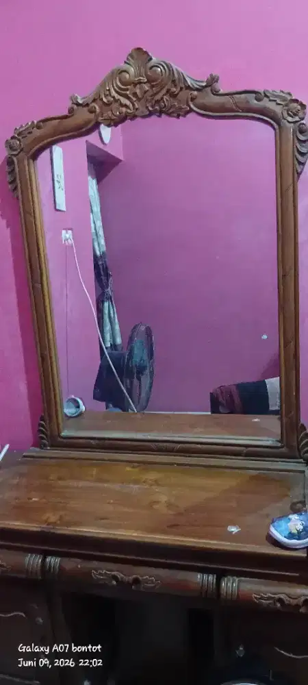 Meja rias kayu jati
