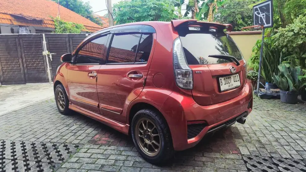 Daihatsu Sirion 2016 AT