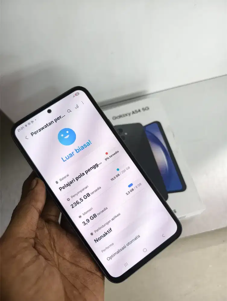 Samsung A54 5g. 8/256 fuulset nominus.