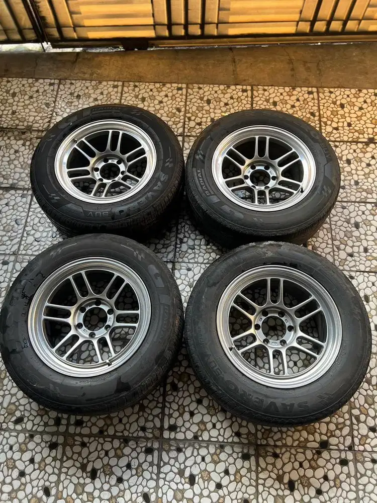 Velg enkei RPT R18 (2tone) + Ban GT Radial Sabero R18