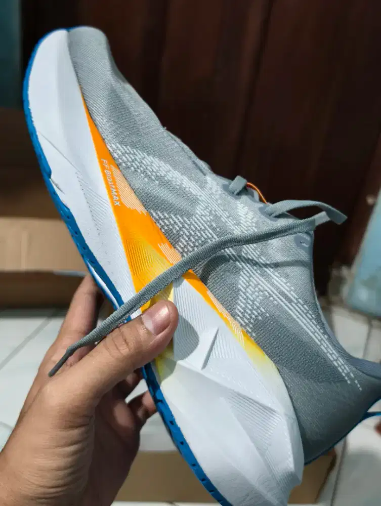 Asics novablast 5 grey NEW ORI