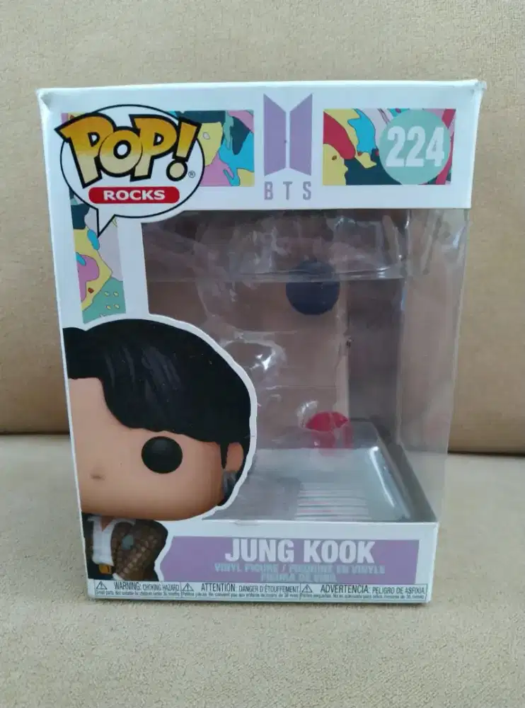 Figurine JUNG KOOK...ORI