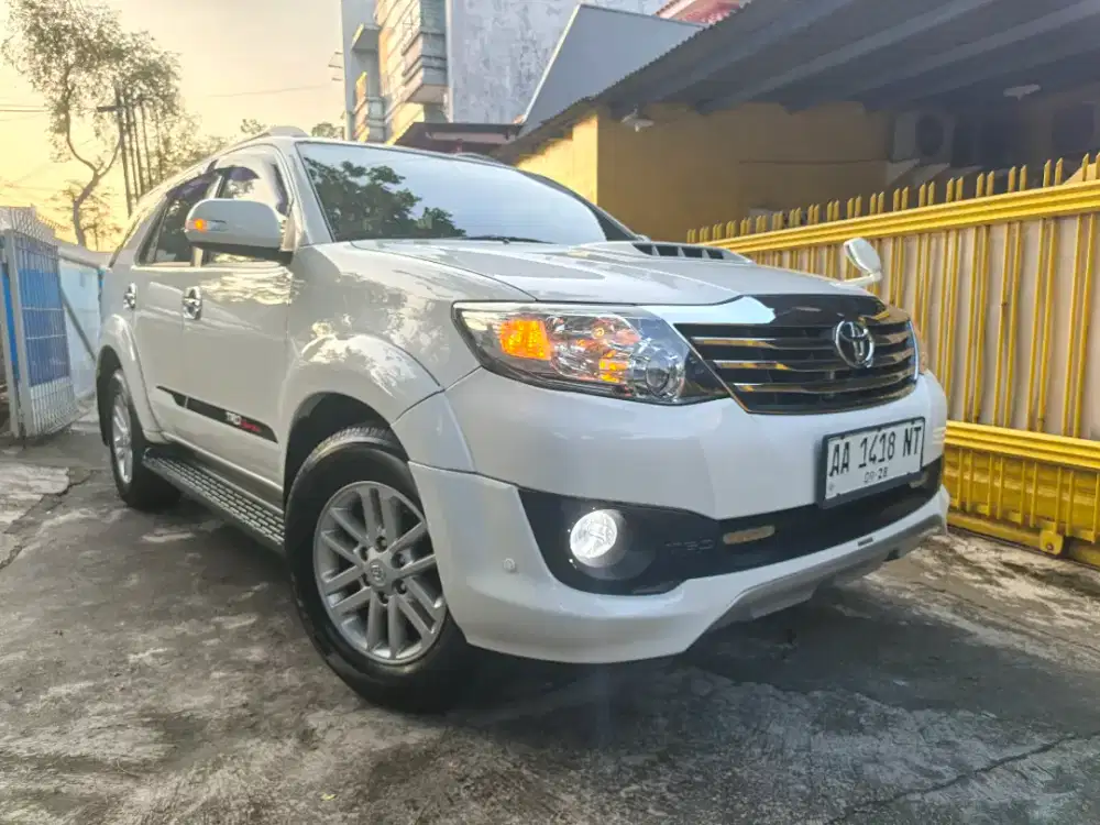LOW KM FORTUNER VNT TRD 2013 MATIC DIESEL ISTIMEWA MULUS ORISINIL