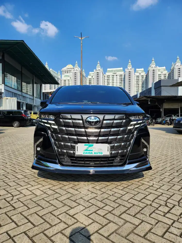 ALPHARD HEV 2024 MODELISTA 2024/2025