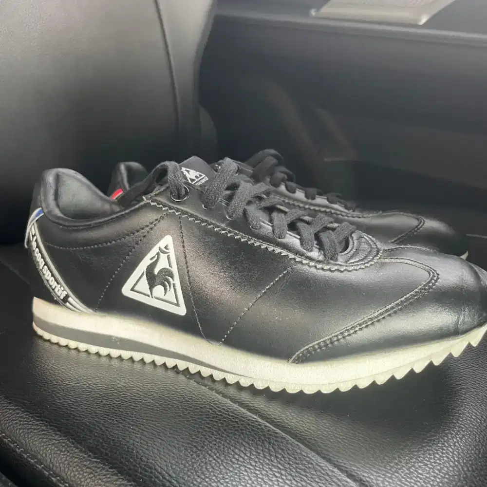 Le Coq Sportif Black Sneakers Sepatu Hitam Kasual Kerja Kulit Leather