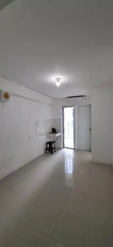 Jual Apartemen Tower Atas Mall Type 2BR Unfurnished @Bassura City
