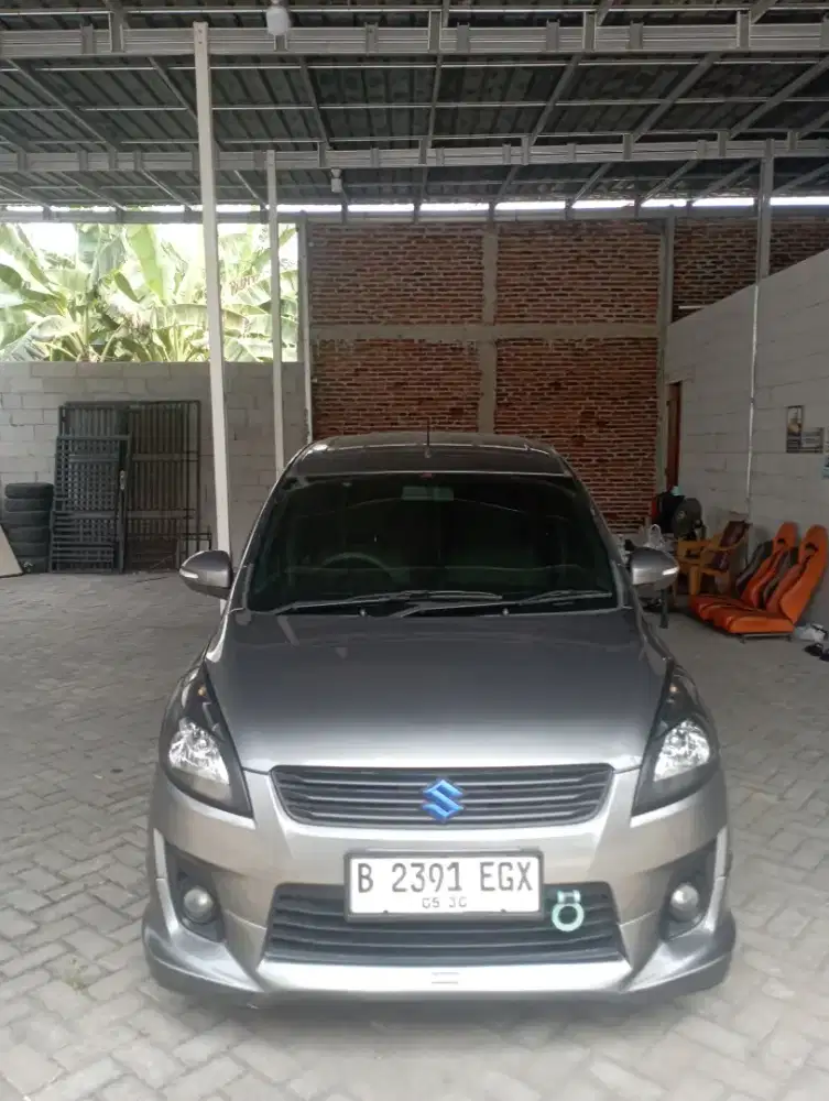 Jual mobil Ertiga