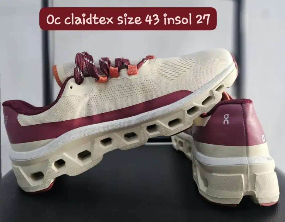 Sepatu On Cloud (OC) Cloudtilt Ivory Burgundy - Size 43 (Insole 27 cm)