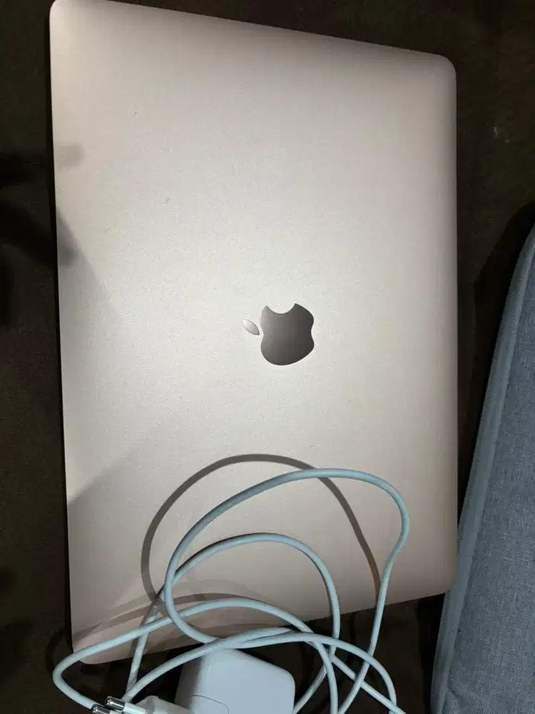 Macbook air M1 8G/256
